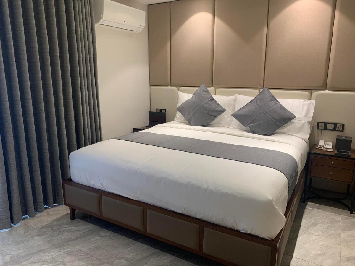One Euphoria Luxe Hotel Анхелес Экстерьер фото